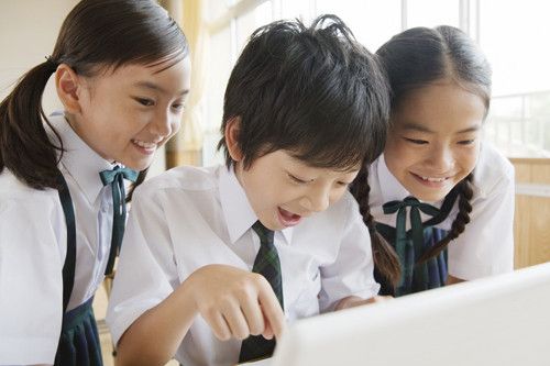 ukiset考试：平板电脑成英国小学生开学标配