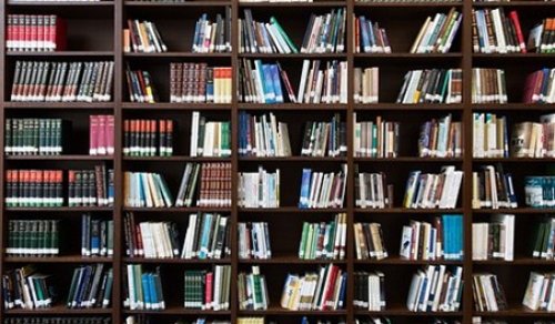 ukiset双语阅读：云南民族大学招瑜伽方向硕士!