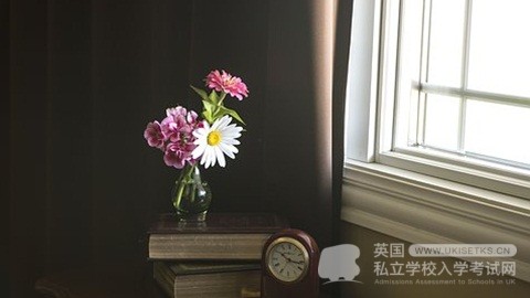 UKiset创意写作的十条建议