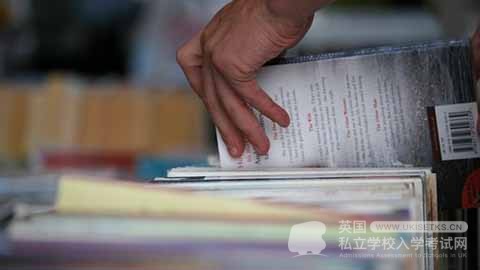 UKiset剑桥英语考试物主代词