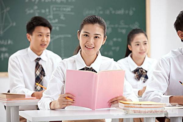 UKiset写作考试高分句型的内容分享（2）