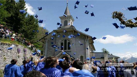 英国私立学校,英国国内认可的大学